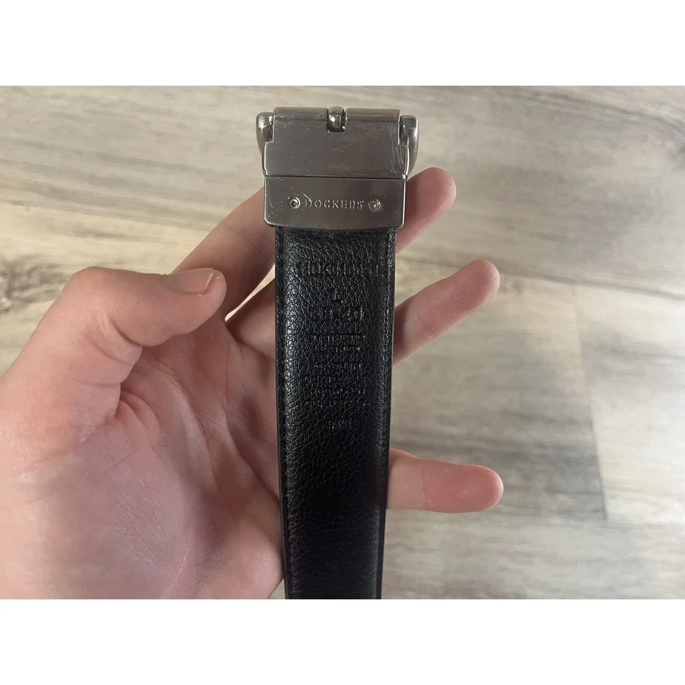 Dockers Synthetic Leather Dress Belt Mens Large 38-40 Black Silver Buckle‎